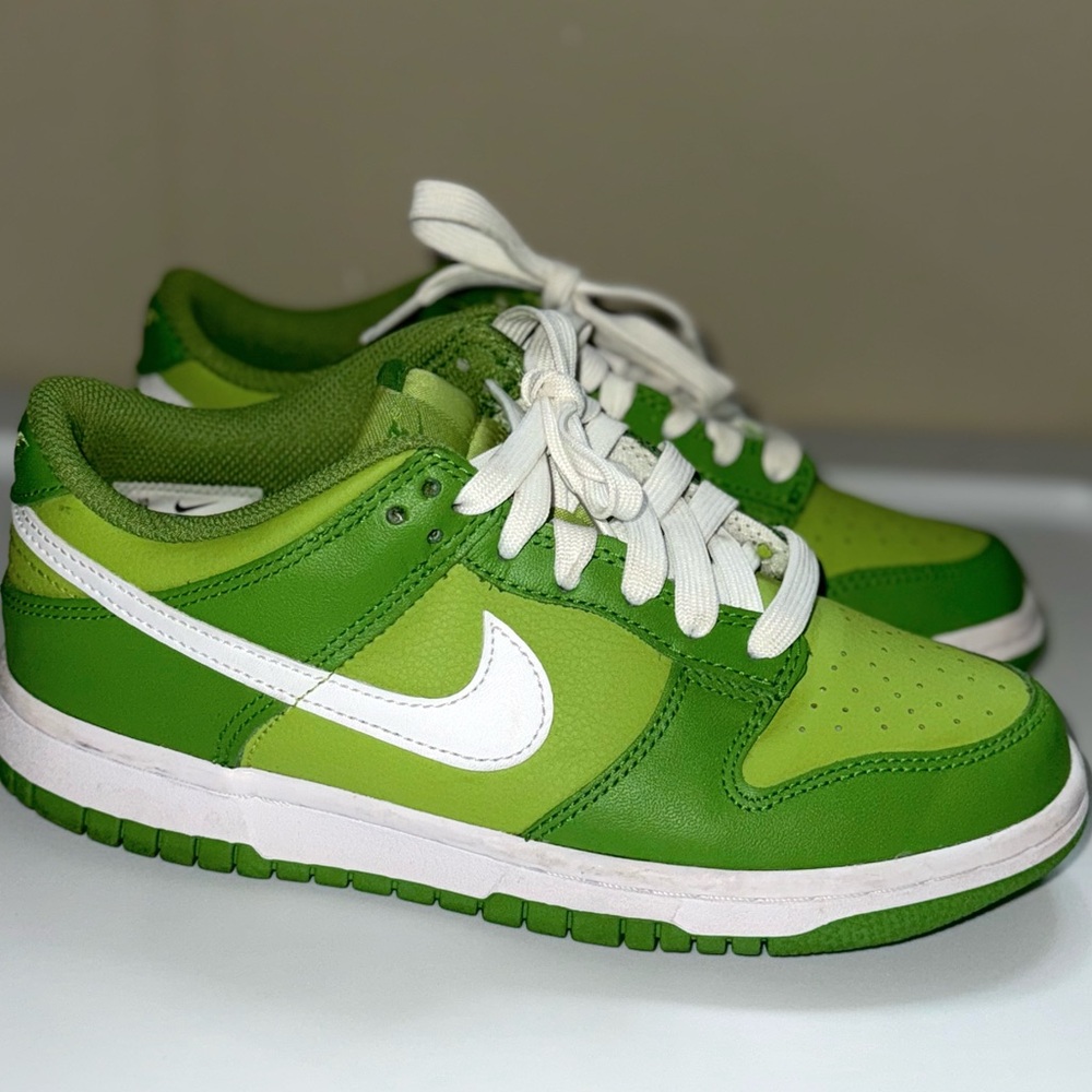 Nike Dunk Low Chlorophyll